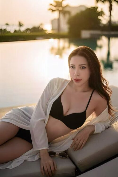 mmexport1764838912103-500x750