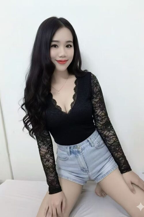 mmexport1764920711837-500x750